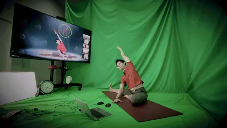 Lớp Yoga Online Hơn 40 Buổi/Ngày Tại Học Viện T.Kim
