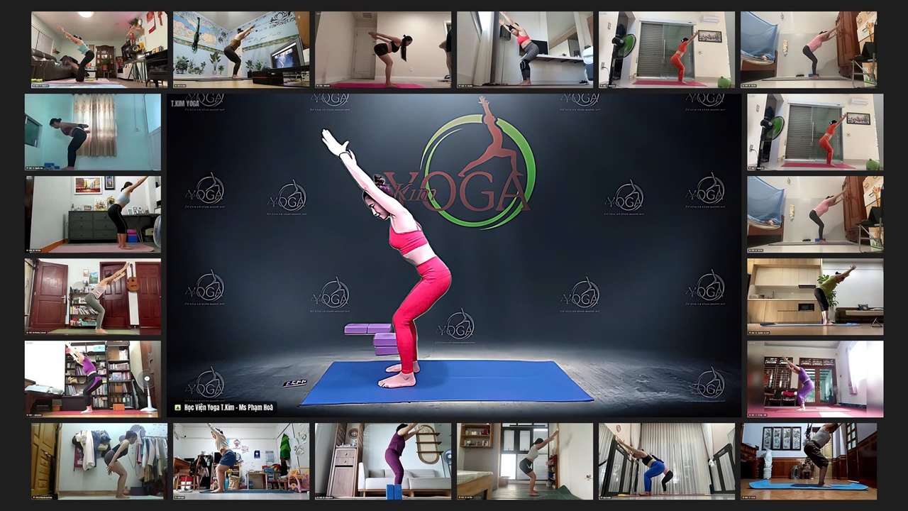 15 Suất Học Bổng Khoá HLV Yoga Tri Ân 15 Năm Học Viện T.Kim — Giảm Tới 23 Triệu Đồng 8 Lớp Yoga Online qua Zoom tại Học viện Yoga T.Kim Việt Nam — HLV Phạm Hoà dẫn lớp cùng hơn 20 học viên tập tư thế cân bằng nâng cao