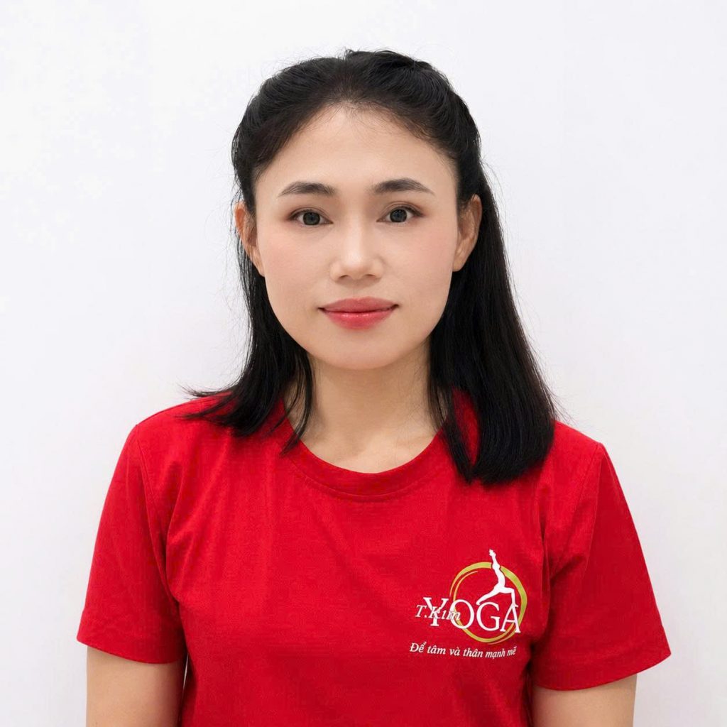 Lê Kim Huệ Yoga