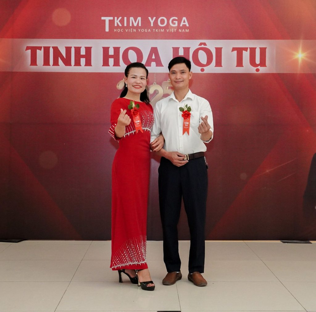 Câu chuyện cô giáo Yoga Nguyễn Hiệp T.Kim Yoga — Yoga đam mê vợ chồng, đồng hành tại sự kiện Tinh Hoa Hội Tụ