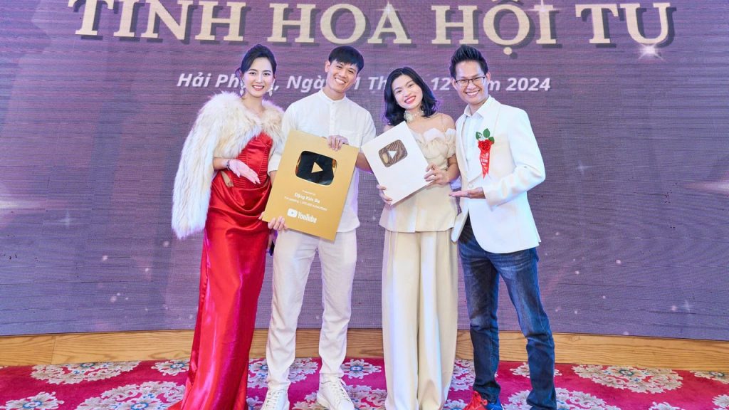 Vợ chồng Nguyễn Đức Trung và Lương Thị Thanh Thắm cùng nhà đào tạo Đặng Kim Ba