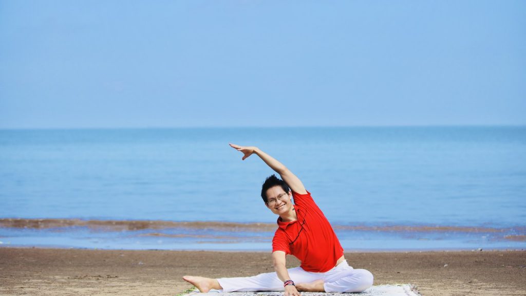 Tập yoga chống đỡ trọng lượng cơ thể giúp tăng sức mạnh và săn chắc