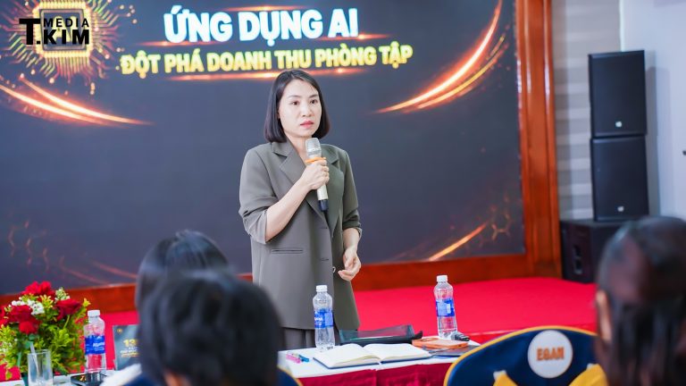 Dùng AI Chăm Sóc Học Viên Yoga: Cách Giữ Chân Mà Không Kiệt Sức