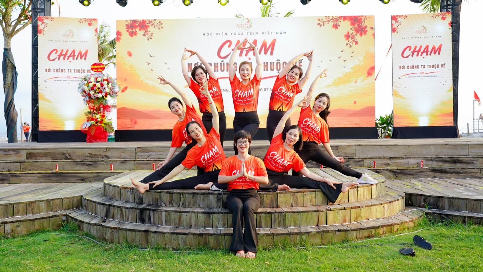 Tư Vấn Học Viên Yoga Thế Nào Để Đông Lớp? Cẩm Nang Cho Huấn Luyện Viên 7 Cộng đồng học viên yoga Học viện Yoga T.Kim