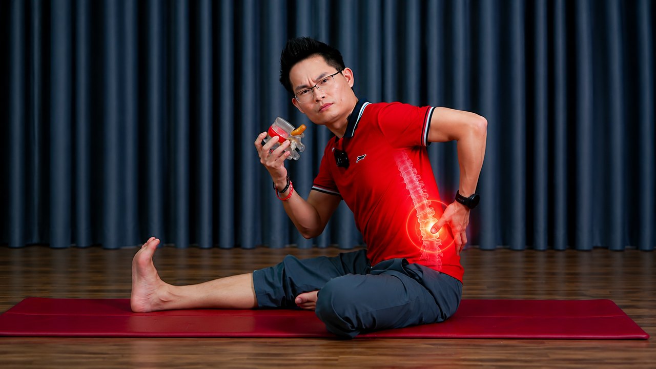 Giãn cơ thường xuyên có tốt không? 8 Ngồi nhiều gây căng cơ và đau lưng, giãn cơ giúp hỗ trợ giảm đau